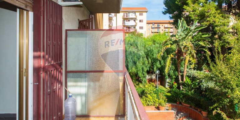 20251120161822-1000691-14