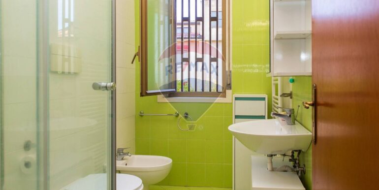 20251120161836-1000691-19