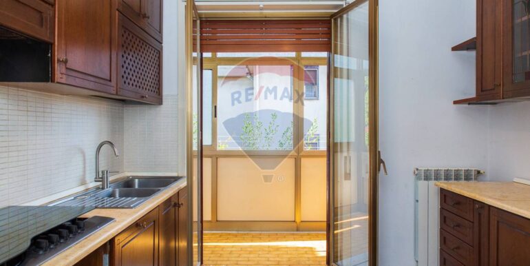 20251120161841-1000691-21