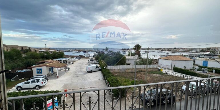 20251120163037-1002462-4