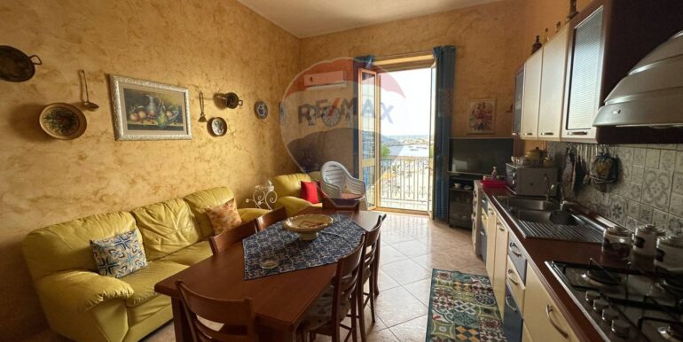 20251120163037-1002462-6