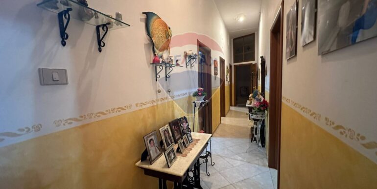 20251120163037-1002462-8