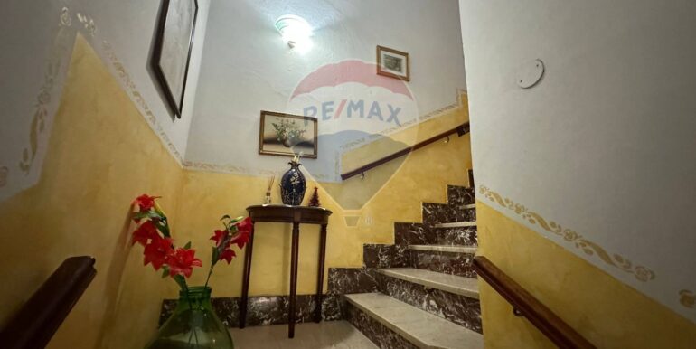 20251120163038-1002462-11