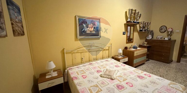 20251120163038-1002462-15