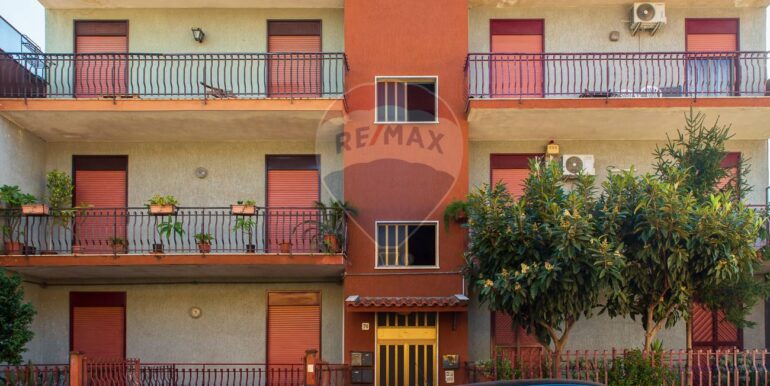 20251120174003-1002490-3