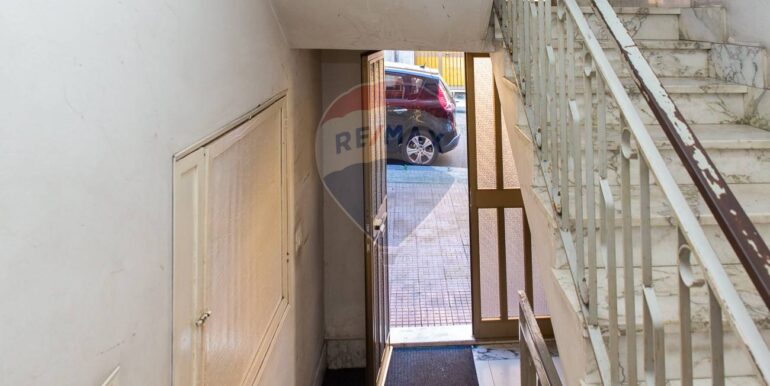 20251120174010-1002490-5