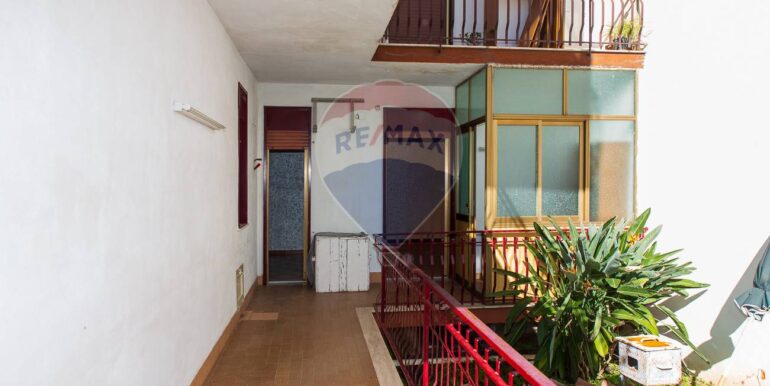 20251120174124-1002490-30