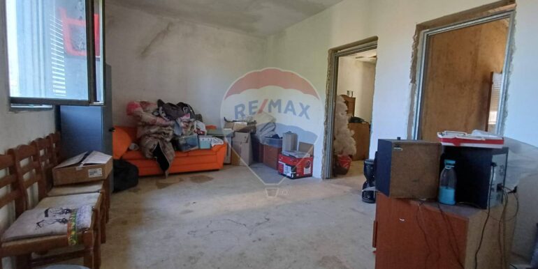 20251120182114-1002512-10