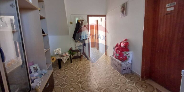 20251120182116-1002512-11