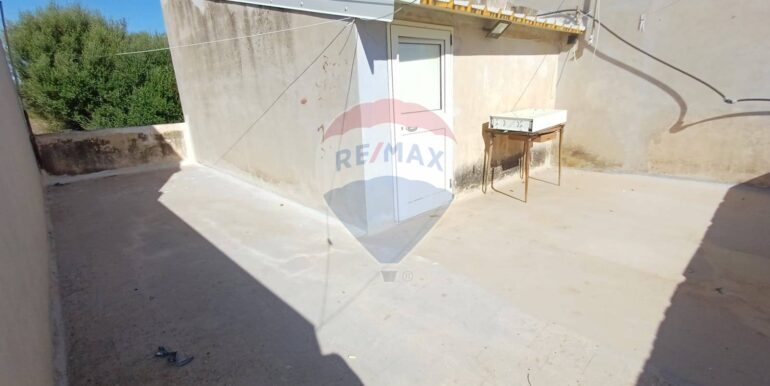 20251120182123-1002512-13