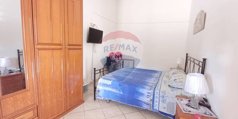 20251120182139-1002512-17