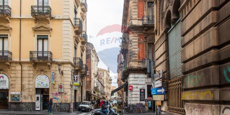 20251121115833-1002615-1