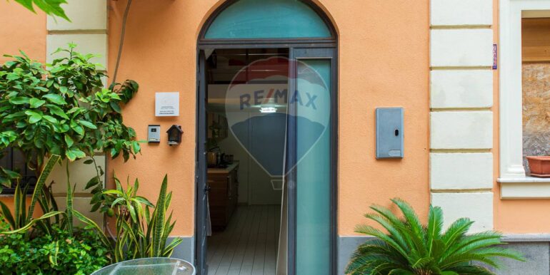 20251121115922-1002615-12