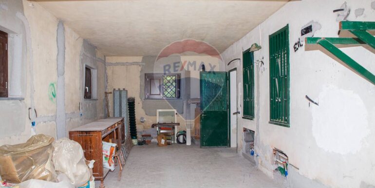 20251121181410-1000744-42