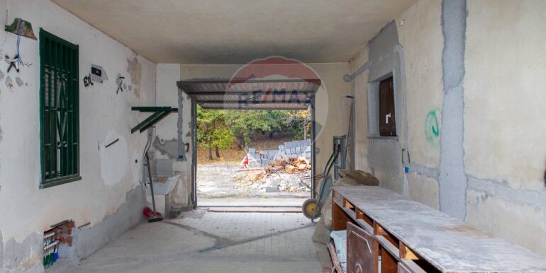 20251121181413-1000744-43