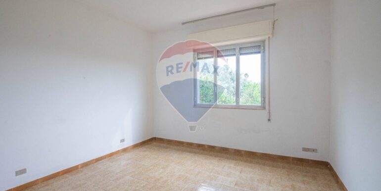 20251121185435-1002409-23