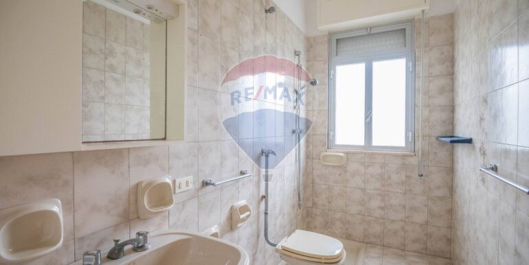 20251121185510-1002409-29