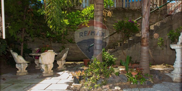 20251121185925-1002757-17