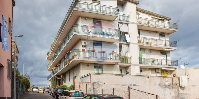 20251121193243-1002542-1