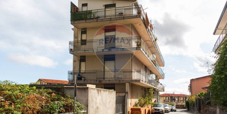 20251121193248-1002542-2