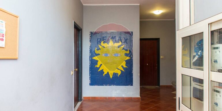 20251121193257-1002542-5