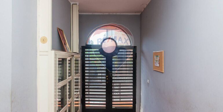 20251121193259-1002542-6