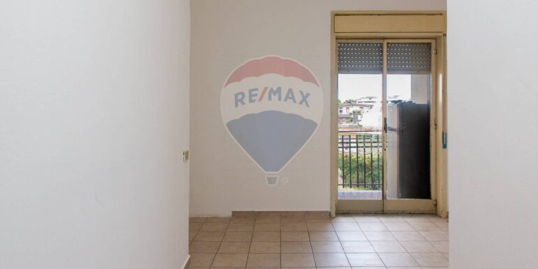 20251121193311-1002542-11