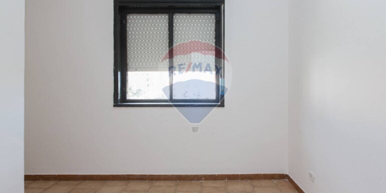 20251121193324-1002542-16