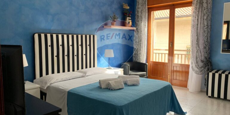 2025112195107-1002569-17