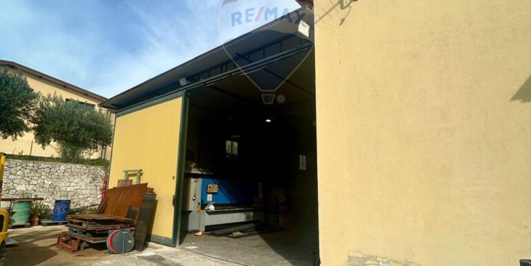 20251122115219-1002825-2