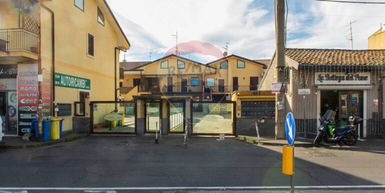 20251122123705-1002843-1