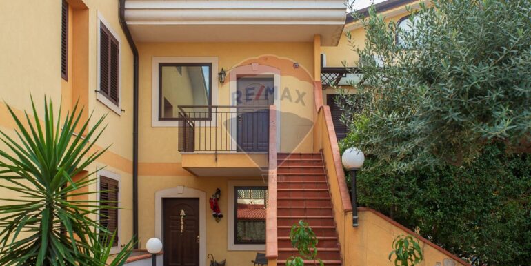 20251122123716-1002843-3