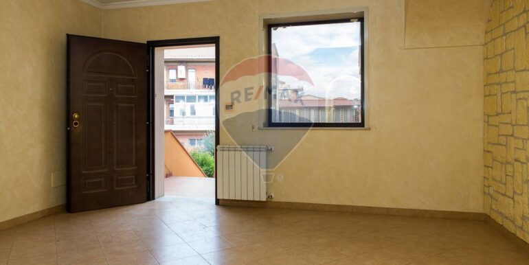 20251122124859-1002843-5