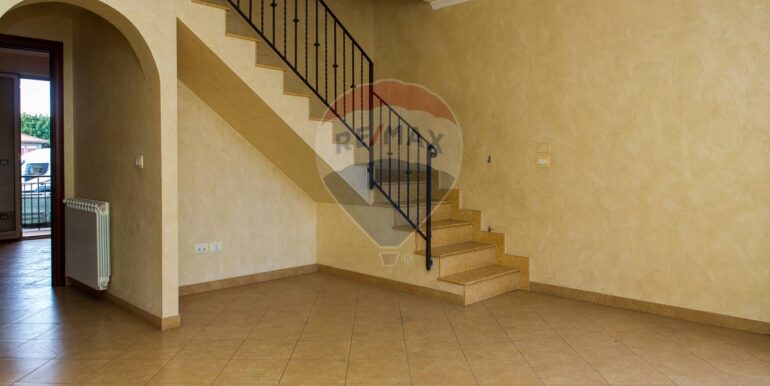 20251122124902-1002843-6