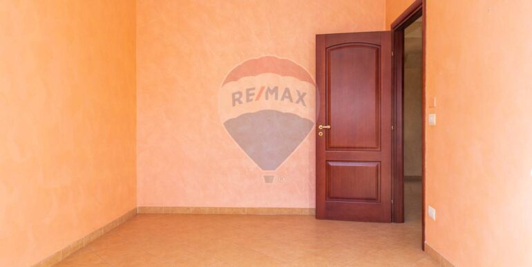 20251122125611-1002843-19