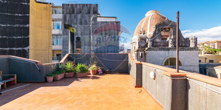 20251122173345-1002852-36