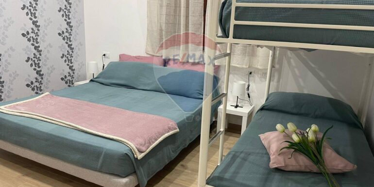 20251123163529-1002867-9