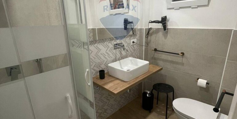 20251123163550-1002867-18