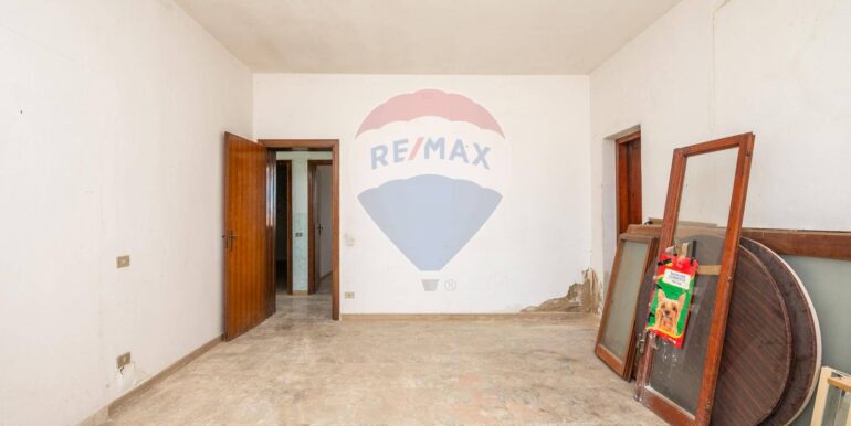 20251123210652-1002874-11