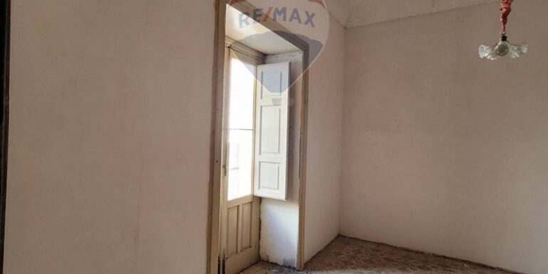 20251124112518-1002919-3