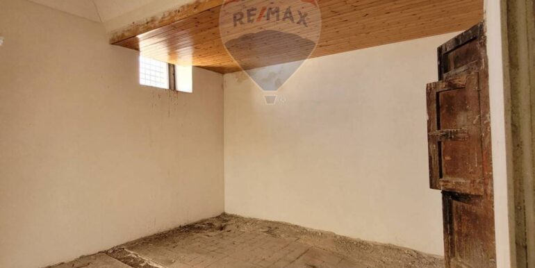 20251124112518-1002919-4