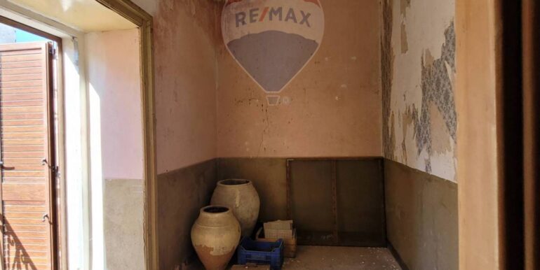 20251124112519-1002919-11