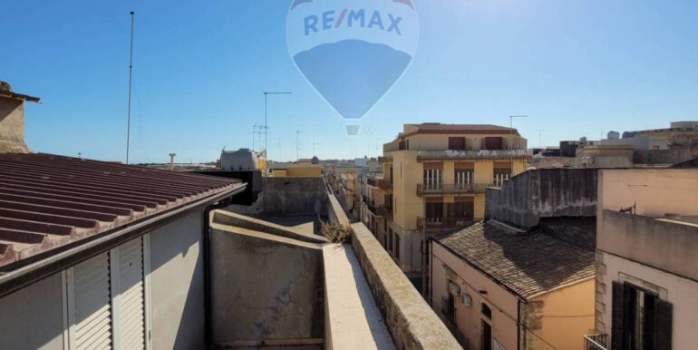 20251124112520-1002919-16