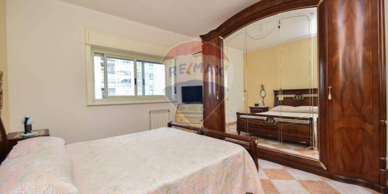 20251124113356-996824-8