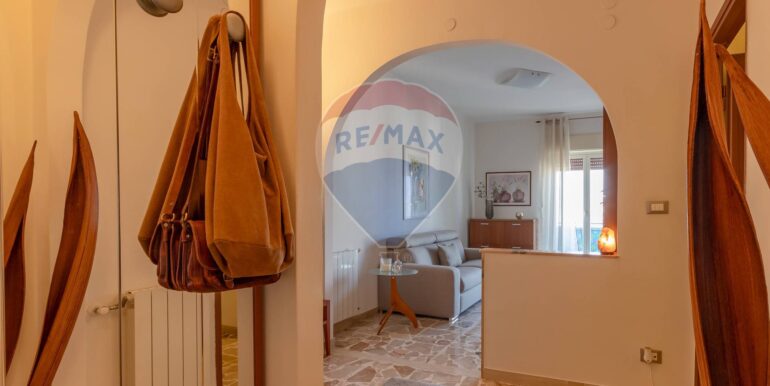 20251124115153-999356-11