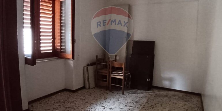 20251124122819-1002692-6