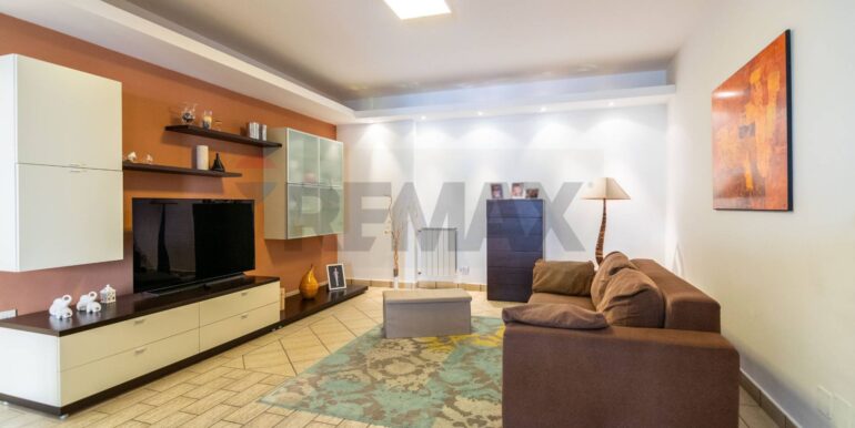 20251124131557-1003007-3