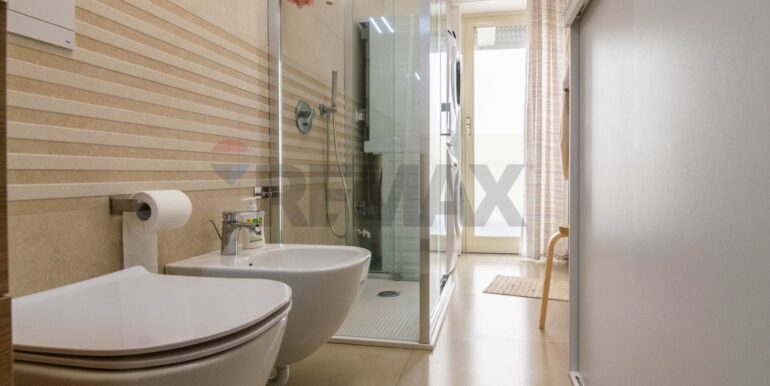 20251124131559-1003007-16