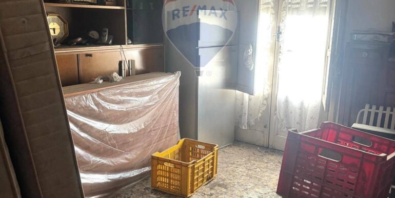 20251124160044-1003052-4