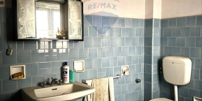 20251124160046-1003052-5